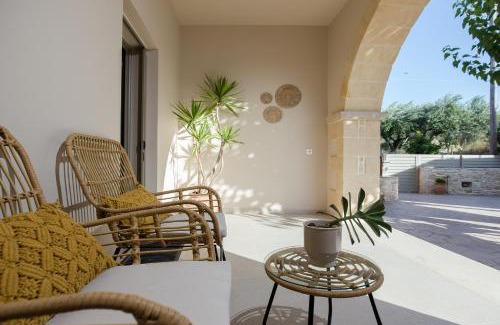Platanos House | Villa Savina