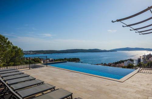 Trogir Villa | Villa sea, sun and fun