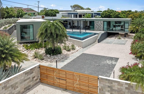 Marie Pampoen Villa | Villa Sea View Luxury