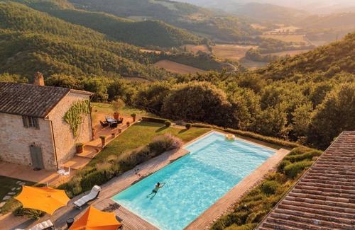 Montelaguardia Villa | Villa Serenita, Tranquil Countryside Escape