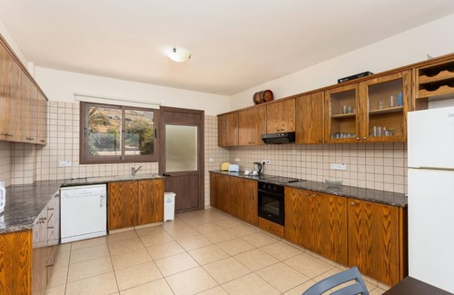 Pomos Villa | Villa Serena - Five Bedroom Villa, Sleeps 12