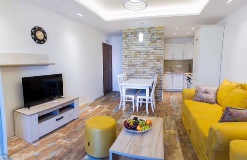 Bijeli do Villa | Villa Serendipity Montenegro