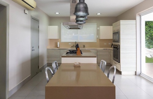 El Palmar Villa | Villa Serenidad by Acomodo