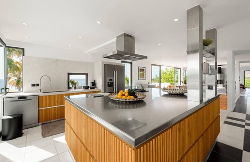 Chorafakia Villa | Villa Shanti by Cura Villas Collection