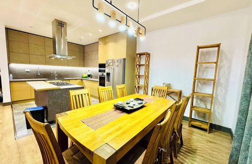 Kamez Villa | Villa Siena