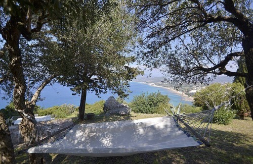 Palinuro House | Villa Simpatia A: A characteristic and welcoming apartment situated at a short distance from the beach, with Free WI-FI.