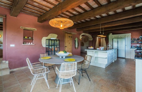 Massa Fermana Villa | Villa Sky 14 - Seven Bedroom Villa, Sleeps 14