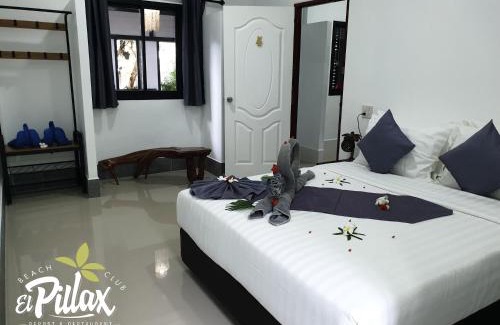 Ko Lanta Villa | Villa - Sleeps 8 - Terrace - Beach Close