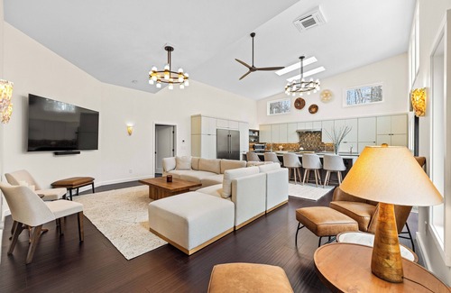 Cape Porpoise House | Villa Solara - Sun-filled, Newly renovated, and close to KPT