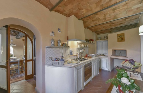 Casalguidi Villa | Villa Solaria by Fantasia Villas
