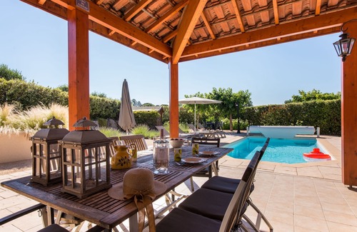 Vallon-Pont-d'Arc Villa | Villa Sophie - Exclusieve Villa met 5 Slaapkamers en Prive Zwembad