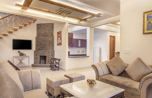 Dharampur Cottage | Villa Sparklewoods ,Nestled in the heart of Himachal’s lush greenery,!