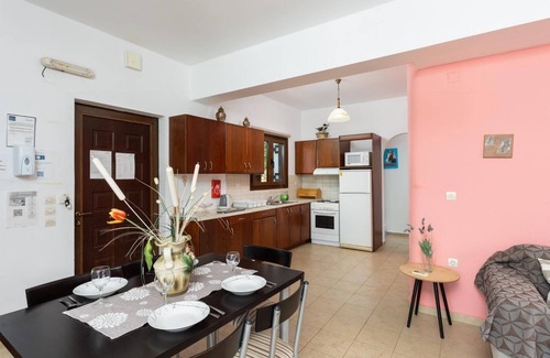 Maroulas Villa | Villa Spiridoula - Three Bedroom Villa, Sleeps 6