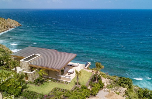 North Sound Villa | Villa Starlight by Fantasia Villas