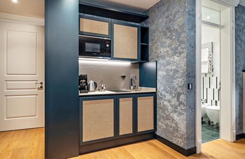 Merano Apartment | Villa Steiner 2 - Singapore - One-room flat with balcony, air conditioning and wi-fi
