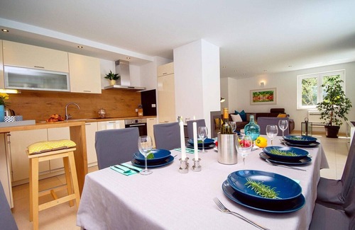 Omis Villa | Villa Stozak, private heated pool, cinema room and sauna, 7 km from beach