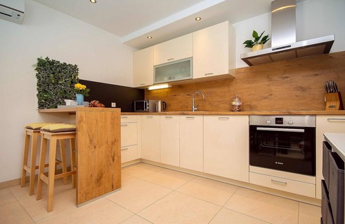 Omis Villa | Villa Stozak, private heated pool, cinema room and sauna, 7 km from beach