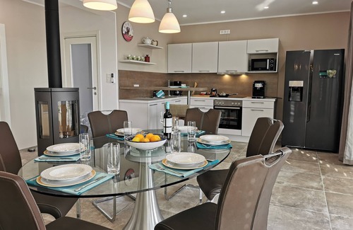 Sibenik House | * Villa Sundowner with heated saltwater pool