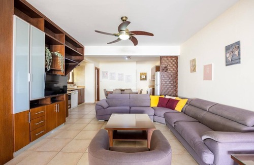 Peyia Town Villa | Villa Sunlove - Four Bedroom Villa, Sleeps 8