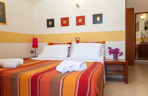 Fontane Bianche Bed & Breakfast | Villa Sunset Bed & Breakfast