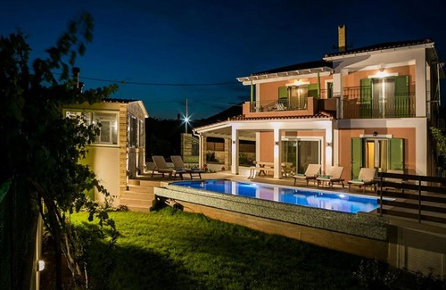 Karavados Villa | VILLA SUNSHINE