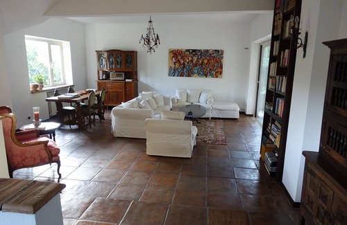 Pisciacavallo House | Villa surrounded by greenery