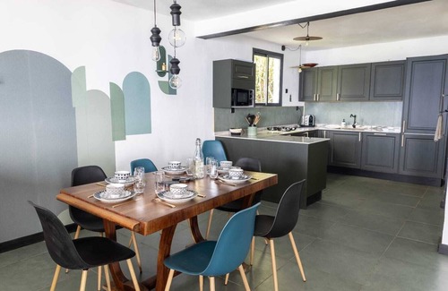 Fond Bernier Villa | Villa T4 Avec Piscine, 6 à 8 Personnes