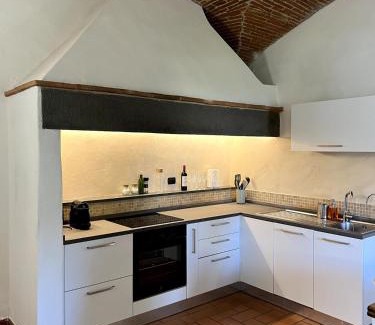 Lastra a Signa Apartment | Villa Taccetti - Appartamento "Le Volte" in Villa del Settecento con piscina
