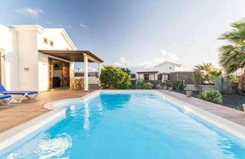 Montana Roja Villa | Villa Tania - Villa independiente con piscina privada