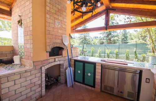Campagnano di Roma Villa | Villa Teresa Anastasia 25 Minutes from Rome