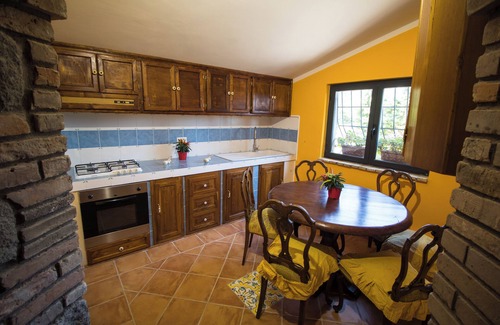 Campagnano di Roma Villa | Villa Teresa Anastasia 25 Minutes from Rome