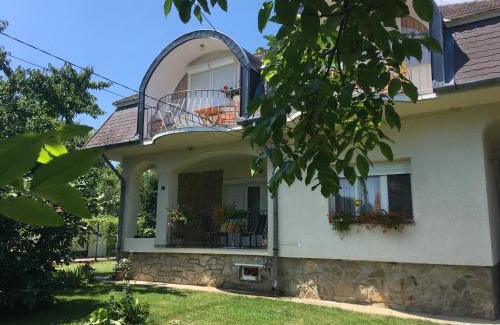 Balatongyorok Apartment | Villa Terrazza