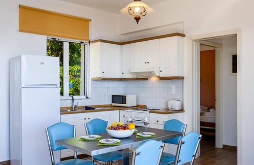 Messini Villa | Villa Thalia - Two Bedroom Villa, Sleeps 5