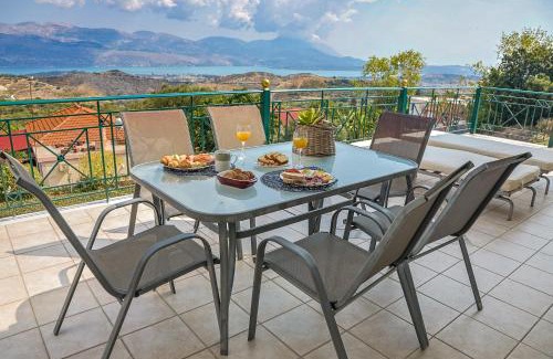 Paliki Apartment | Villa Theano - Family House in Lixouri, Kefalonia