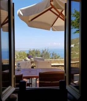 Arnados Apartment | Villa theassis