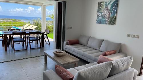Orient Bay Villa | Villa Thomarine Piscine-privée Orient-Bay