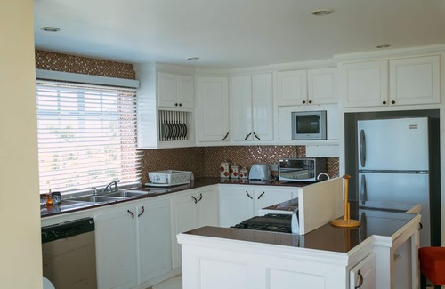 Bois d'Orange Villa | VILLA THOMPSON LUXURIOUS VILLA,IDEAL FOR COUPLES AND FAMILIES.