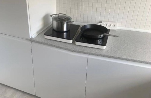 Skanderborg Apartment | Villa Toften. Modern Garden Level Flat. 2 Bedroom Near Lake