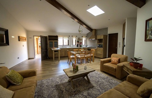 Santeagueda Hotel | Villa Toscana ValQuirico Lofts & Suites Hotel Boutique