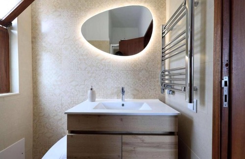 Silves Villa | Villa Tranquila ~ close to beautiful Silves~private pool ~ fast wi-fi ~ sleeps 6