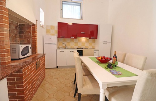Otranto Villa | Villa "Travellito Vacanze Alimini" with Lake View & Pool