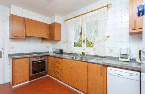 Punta Prima Villa | Villa Trepuco Dos - Three Bedroom Villa, Sleeps 6