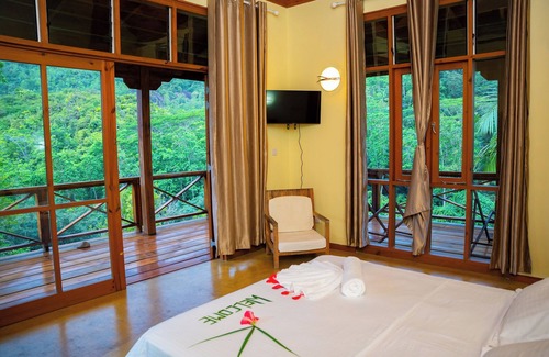 Port Glaud Bed & Breakfast | Villa vanilla Room 1