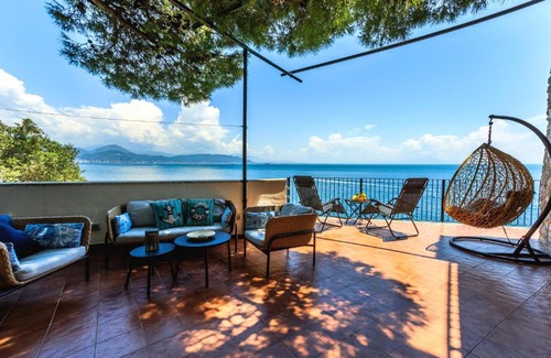 Cetara Villa | Villa Venere - Amalfi Coast - Private Sea Access