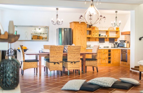 Medvidici Villa | Villa Ventura