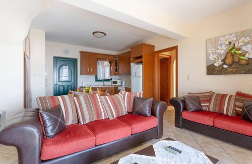 Mesovounia Villa | Villa Vera - Two Bedroom Villa, Sleeps 6