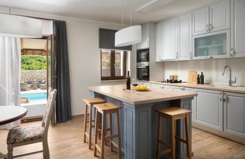 Pican Villa | Villa Vesna with sauna, hot tub