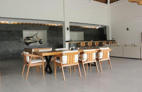 Kaliasem Villa | Villa Vespa Lovina