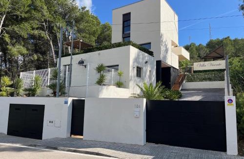 Canyelles Villa | Villa Vicente