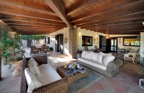 Caucana-finaiti-casuzze-finaiti Nord Villa | Villa Vigata